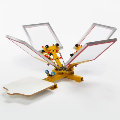 Screen printing carousel for 4-color printing