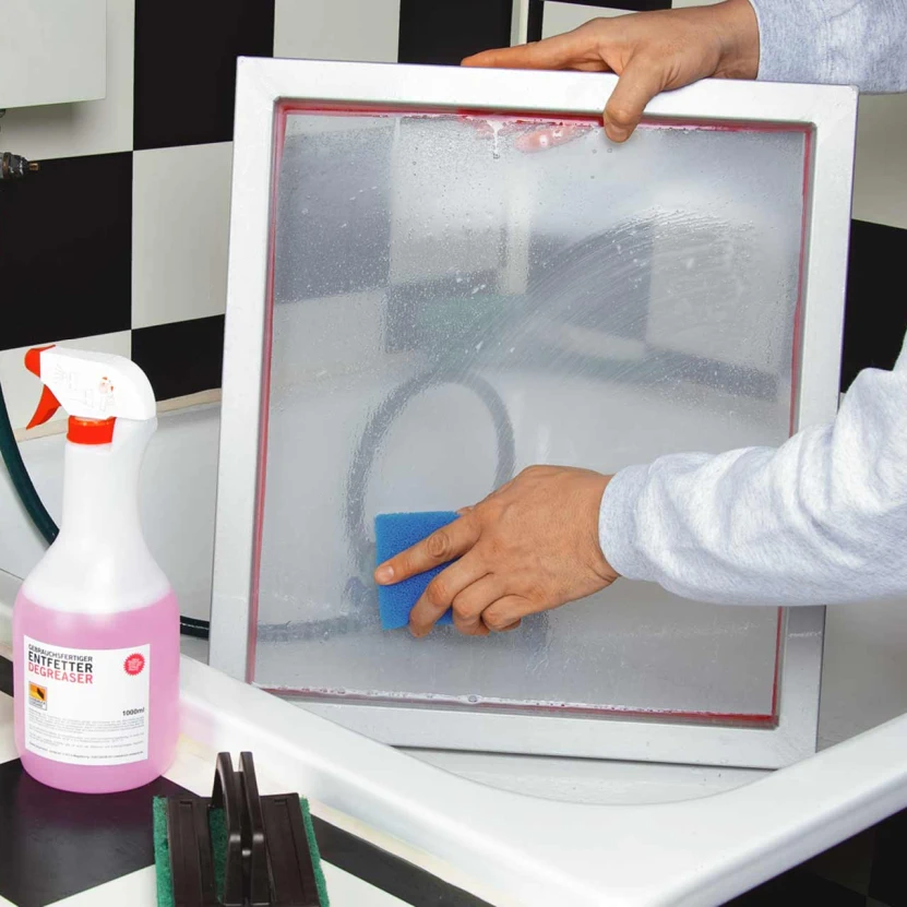 screen degreasing